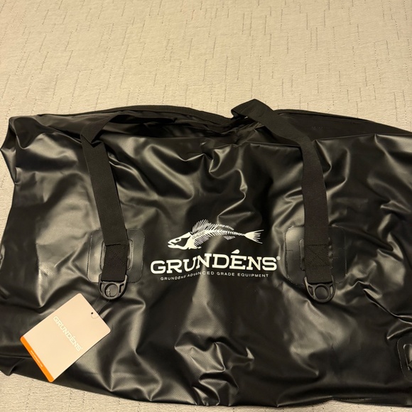 Grundens Shackelton 105L Duffel Bag in Black - Picture 2 of 6